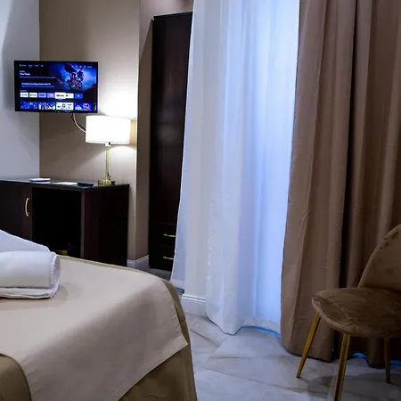 Operaprimasuite Bed & Breakfast *