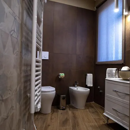 Frühstückspension Operaprimasuite Messina