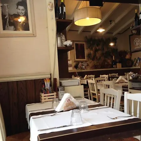 Operaprimasuite Frühstückspension