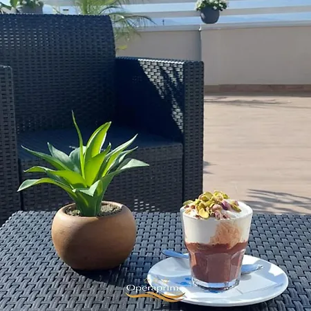 Operaprimasuite Frühstückspension 4*